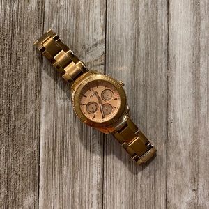 Rose Gold Fossil Watch